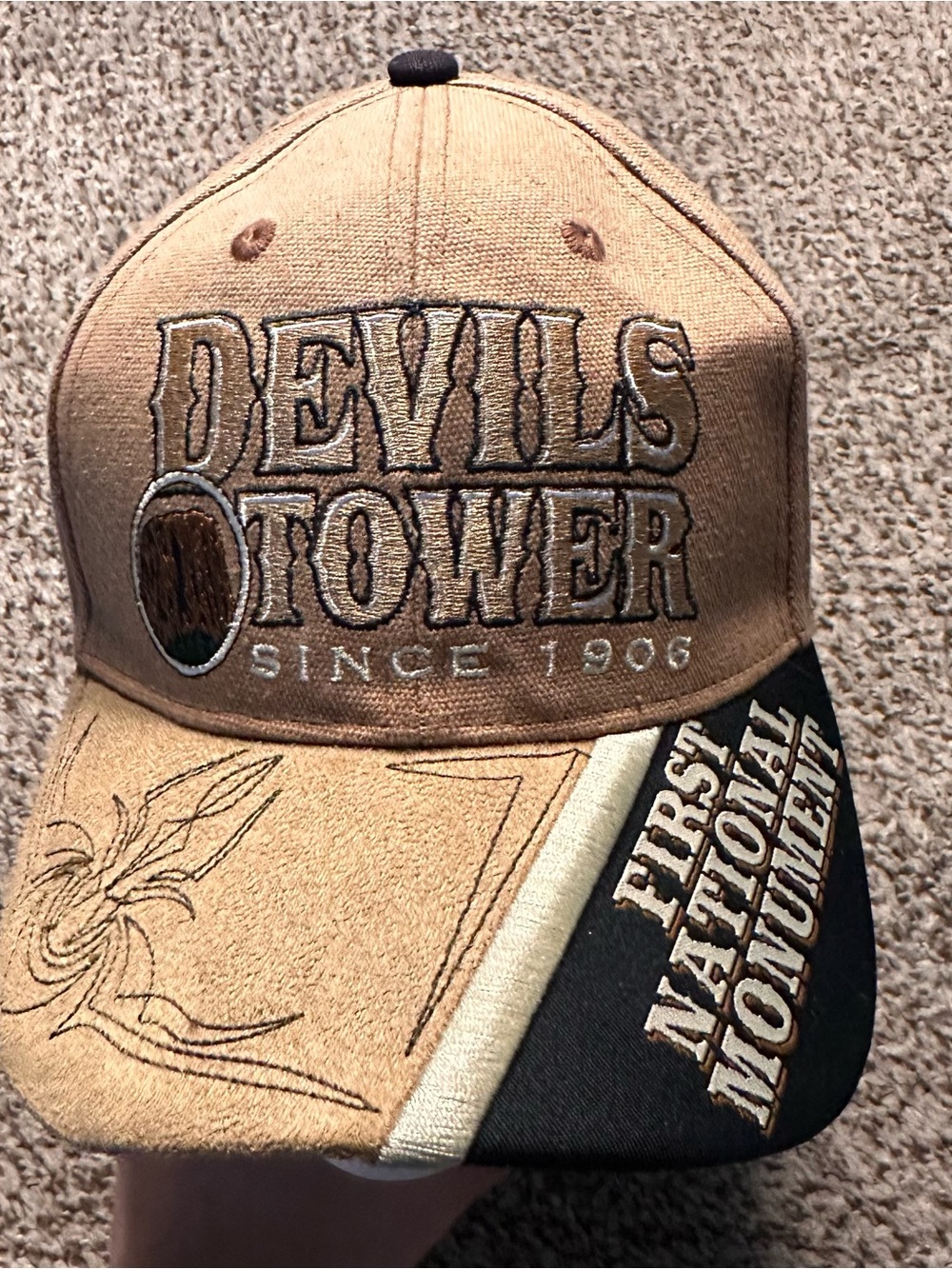 Devils Tower first national monument Embroidered Tan & Black Baseball Cap